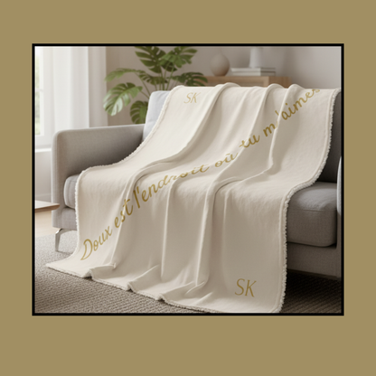 Plaid Ivoire sherpa -Snoukinou- " Doux est l'endroit où tu m'aimes !"