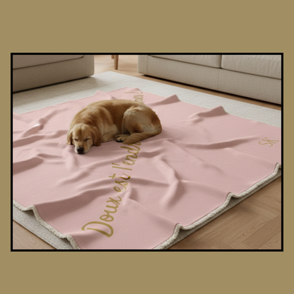 Plaid rose poudré Sherpa -Snoukinou-" Doux est l'endroit où tu m'aimes !"